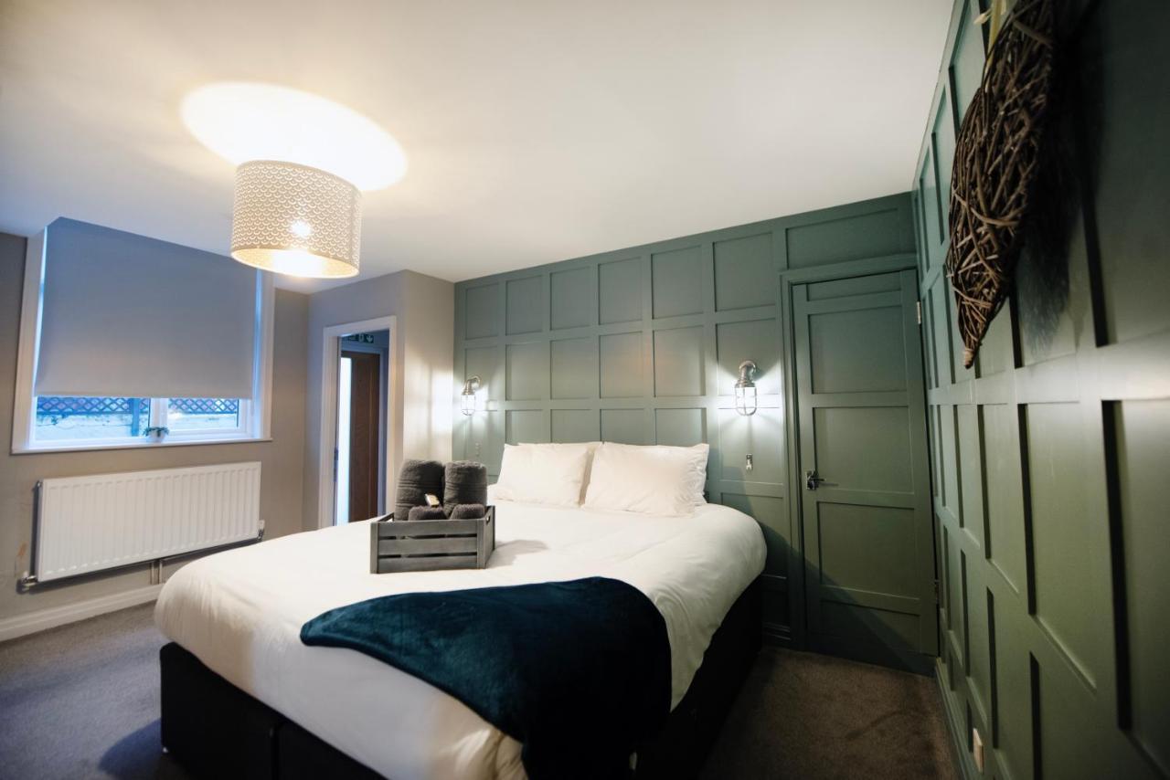 Stamford Guest House, 3 Min Walk To Southport Lord St, With Parking & Perfect Getaway Саутпорт Экстерьер фото