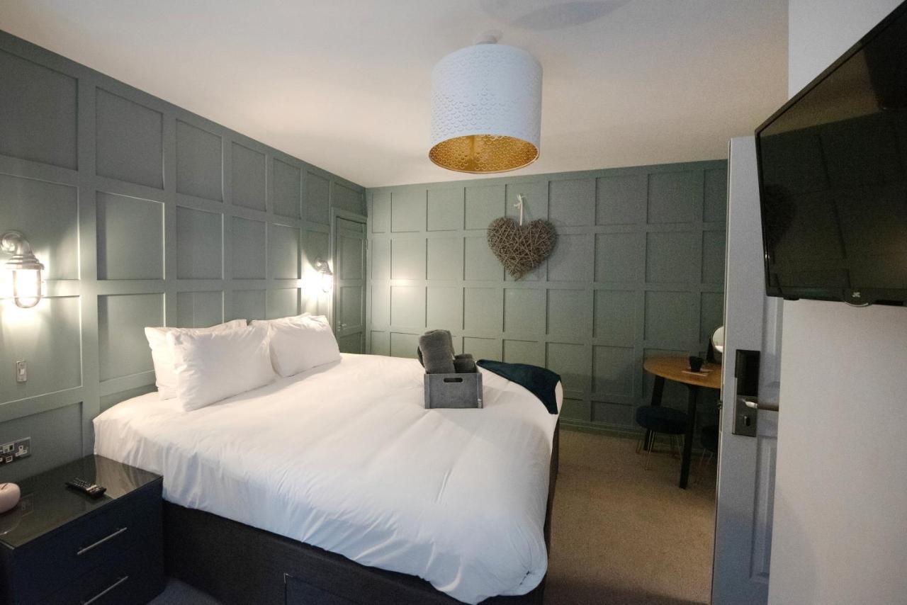 Stamford Guest House, 3 Min Walk To Southport Lord St, With Parking & Perfect Getaway Саутпорт Экстерьер фото