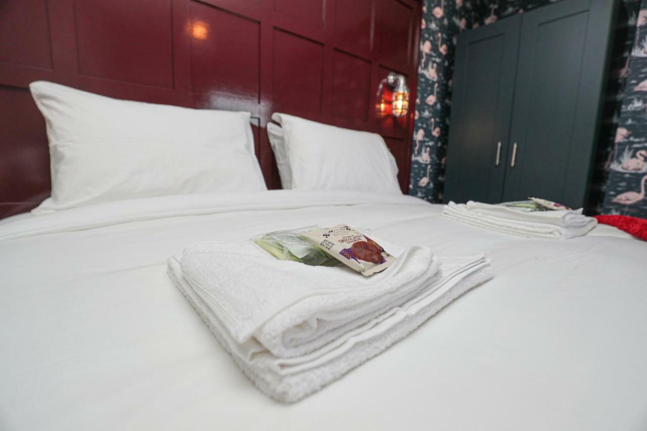 Stamford Guest House, 3 Min Walk To Southport Lord St, With Parking & Perfect Getaway Саутпорт Номер фото