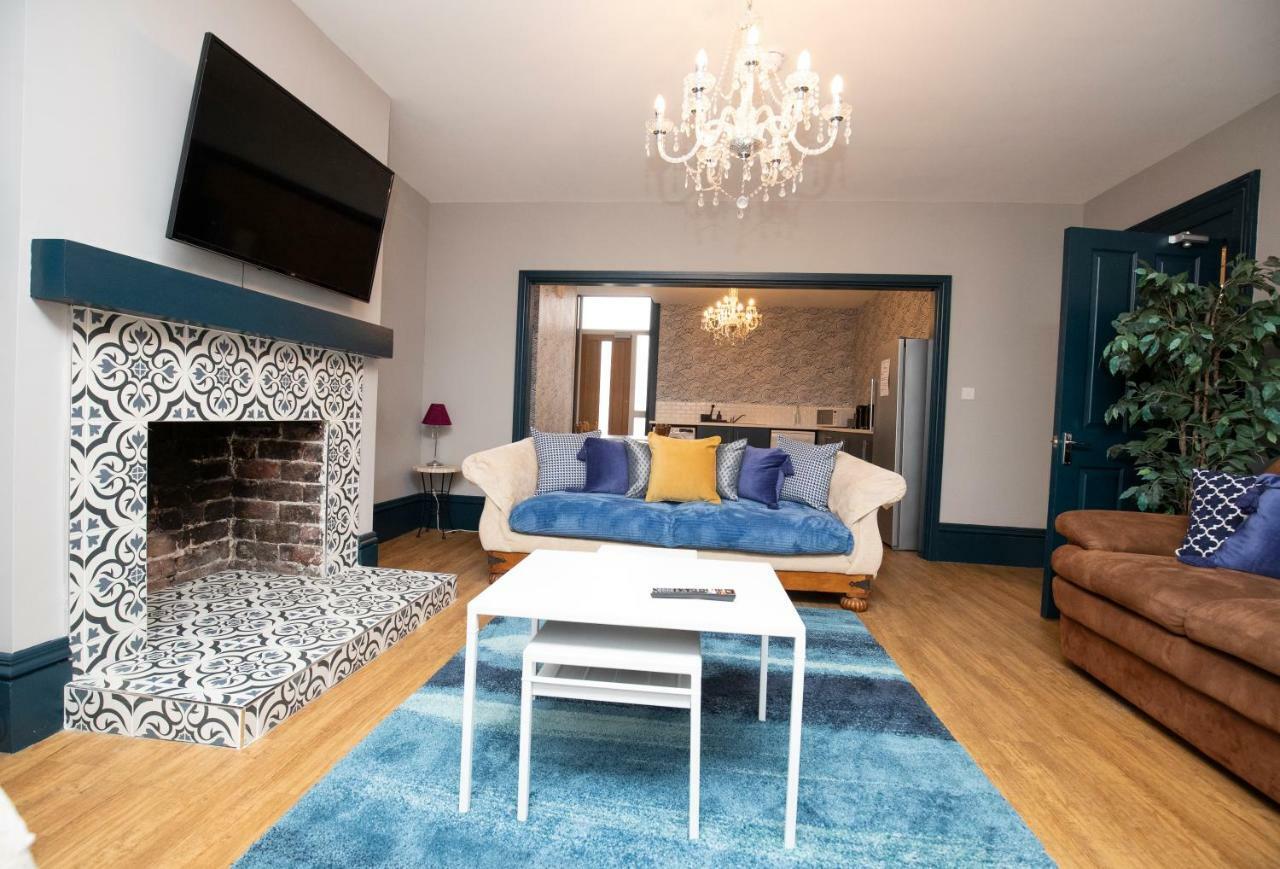 Stamford Guest House, 3 Min Walk To Southport Lord St, With Parking & Perfect Getaway Саутпорт Экстерьер фото