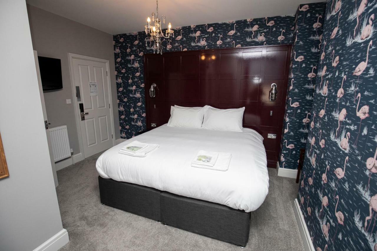 Stamford Guest House, 3 Min Walk To Southport Lord St, With Parking & Perfect Getaway Саутпорт Экстерьер фото